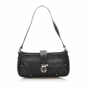 Burberry Leather Shoulder Bag (SHG-10712)
