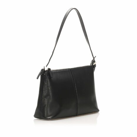 Burberry-Leather-Shoulder-Bag_133037_right_angle_0_parent