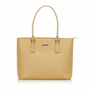 Burberry Leather Shoulder Bag (SHG-18565)
