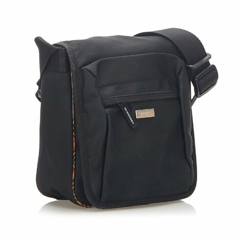 Burberry-Nylon-Crossbody-Bag_139083_right_angle_0_parent