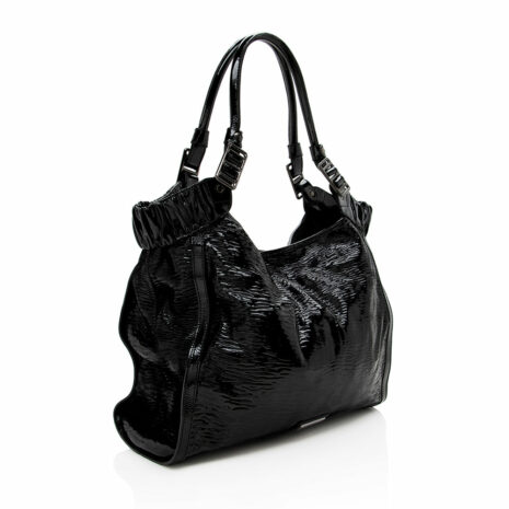 Burberry-Patent-Leather-Large-Tote_137313_right_angle_0_parent
