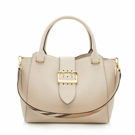 Burberry-Soft-Grain-Calfskin-Medium-Buckle-Tote_126429_front_0_parent