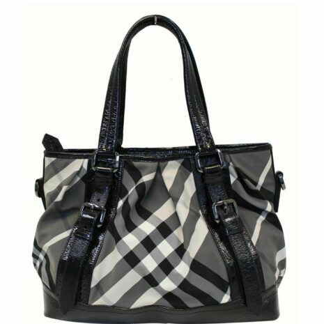 burberry-bag-lowry-medium-beat-black-nylon-tote-0-0-960-960_da1a0aa5-9217-4a4b-a779-760d279635ae