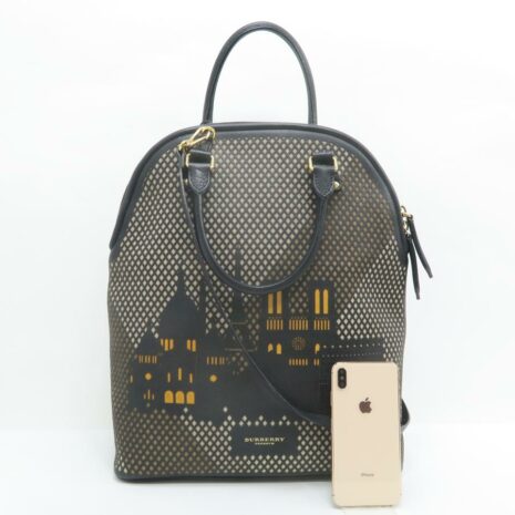 burberry-bloomsbury-prorsum-london-city-motif-2way-dome-black-leather-tote-1-0-960-960_d6280f00-5da9-4766-8328-1608158a4a28