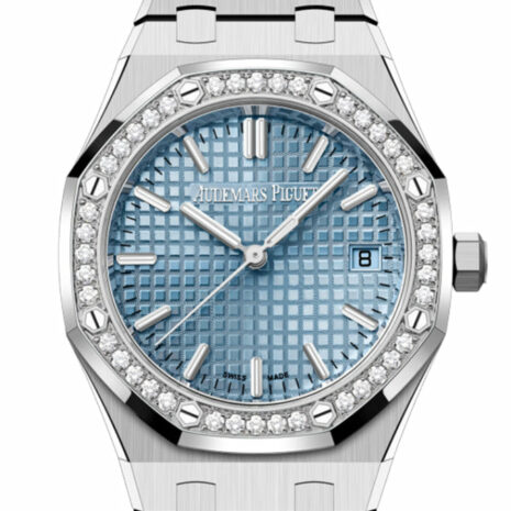 AP0530_AudemarsPiguetRoyalOakStainlesssteelWatch77451ST.ZZ_.1361ST.03