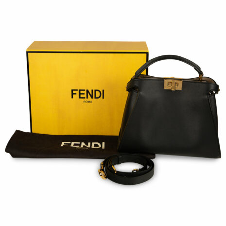 BO2681Fendi-EssentiallyPeekaboo-Black-GHW-_2_499A5328