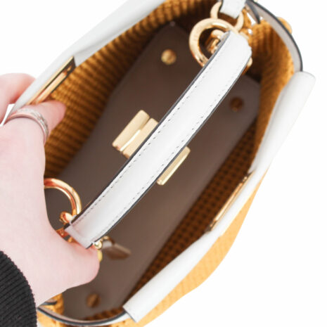 BO3261-FENDI-MINIPEEKABOOGOLDWOVEN-_1399_6837