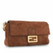 BO3908-FENDI-MEDIUMBAGUETTE-BROWNSUEDEGHW-_1_099_7986
