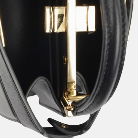 BO4124-FENDI-ISEEUPEEKABOO_8846