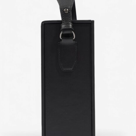 CGV69682_2-Photoroom