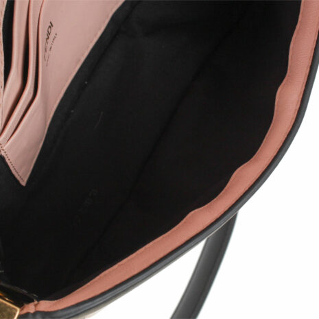 FENDI-MINIBAGUETTEBAG-PINKANDBLACK_6266