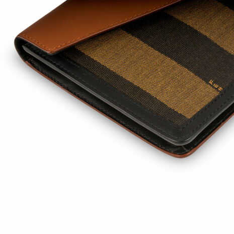 Fendi_-_Pequin_clutch1565
