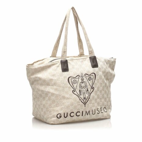 Gucci-GG-Canvas-Museo-Tote-Bag_124446_right_angle_0_parent