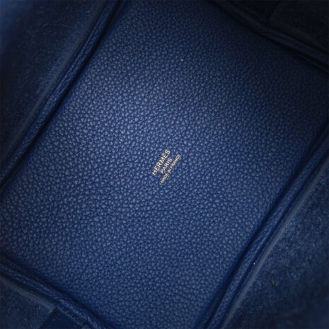H-PI-012623-3-08