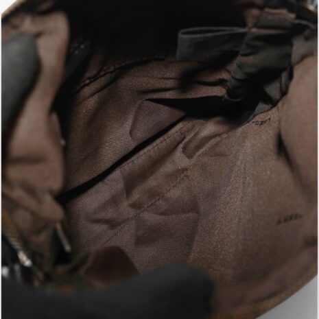 IGB70539_7-Photoroom