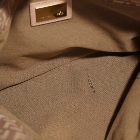 JSR47680_8-Photoroom
