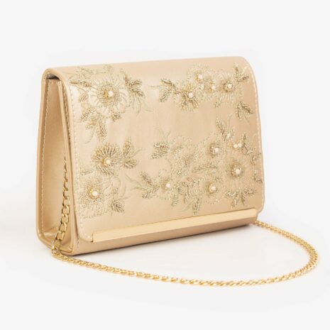 LB32702-FRE-014_3_-EmbellishedHandbag