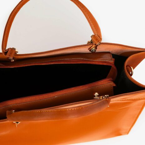 LB69101-FRE-425_4_ClassicToteBag