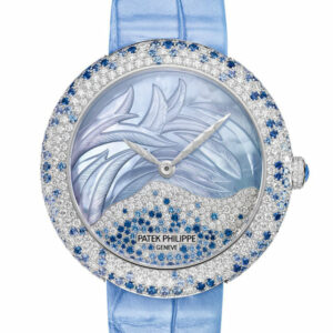 Patek Philippe Calatrava Automatic Mother of Pearl and Blue Sapphire White Gold Ladies Watch 4899/901G-001 4899