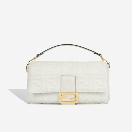 SOR2004-FENDI-LARGEBAGUETTE-WHITEMONOGRAMLEATHERGHW-_1_699_8754-Edit
