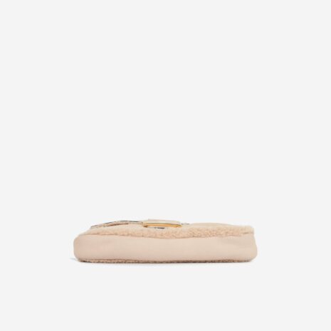 SOR4315FENDIBAGUETTE-BLUSHBEIGESHEARLING_SUEDEGHW-_1_499_2583