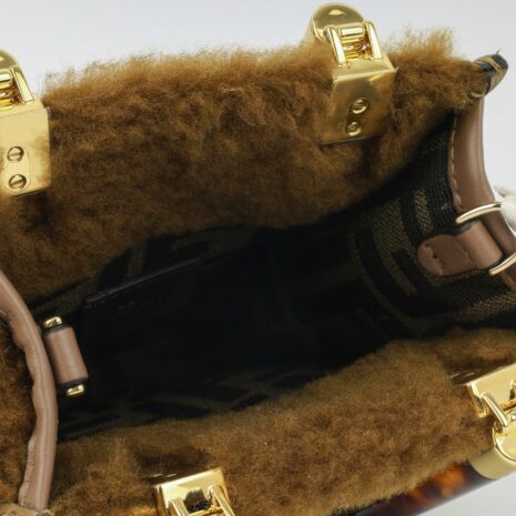 SOR5040-FENDI-MINISUNSHINE-BROWN_WHITEFURGHW-_1_499__7_1653-Editcopy