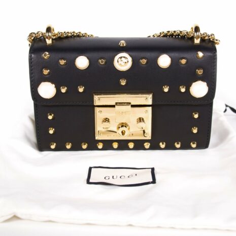 bag_9a735c0f-f87c-4fc9-87be-942c5d253a64