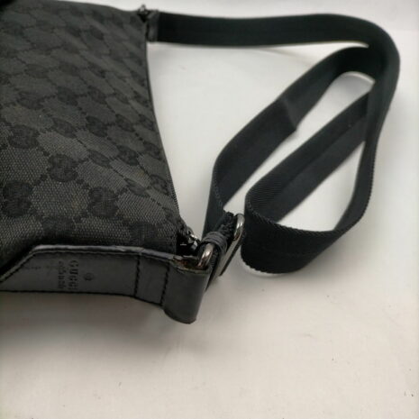 gucci-black-canvas-crossbody-bag-696536
