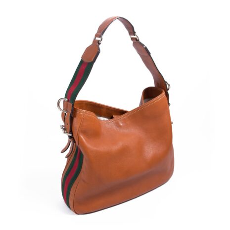 gucci-camel-hobo02