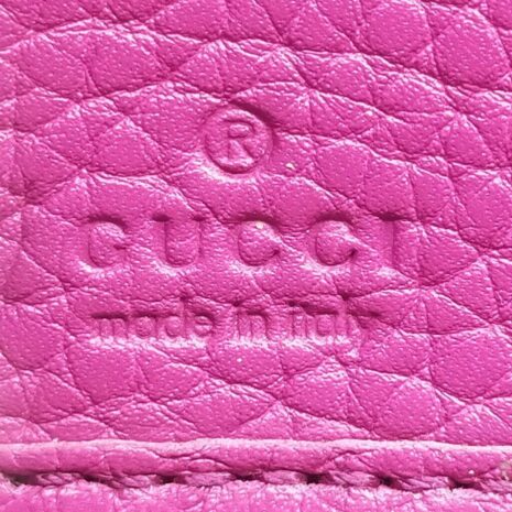 gucci-gg-leather-zippy-wallet-246975