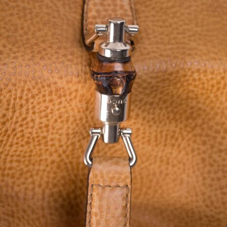 gucci-jackie-oversized-tan06