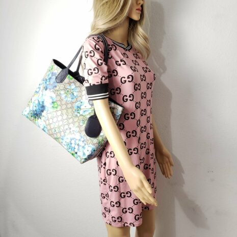 gucci-reversible-bloom-medium-tote-blue-shoulder-bag-691973