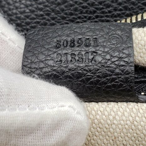 gucci-soho-gg-shoulder-bag-704601