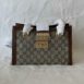 gucciggsupremepadlocktote_11