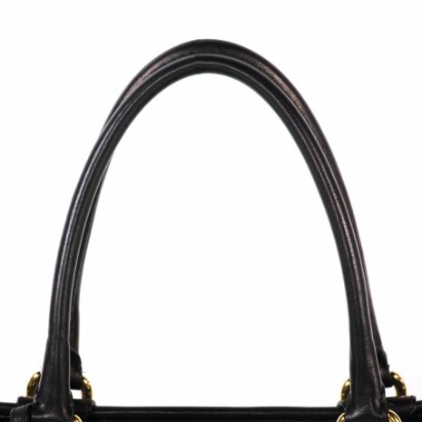 handle_ed63d00a-66e7-4859-9e0b-57a012fb265e