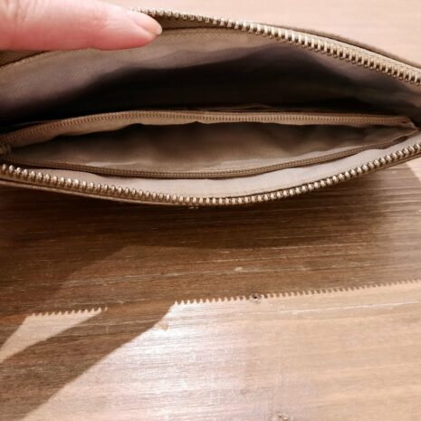 second-hand-gucci-gg-soho-metalized-leather-295840-350280