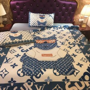  Louis Vuitton bed set