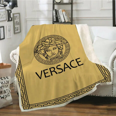 Black logo Versace blanket