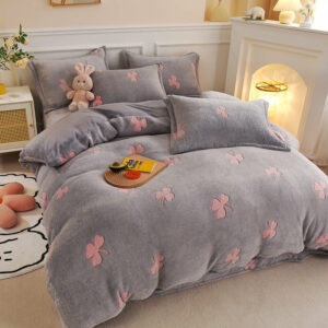 Winter Warm Plush Duvet Cover - Soft, Anti-Static King & Queen Bedding Set for Cozy Nights