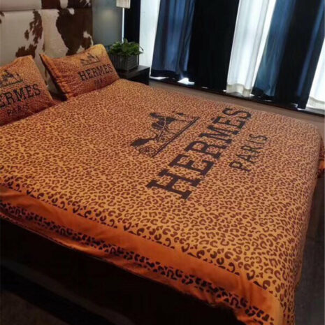 Tiger Hermes bed set