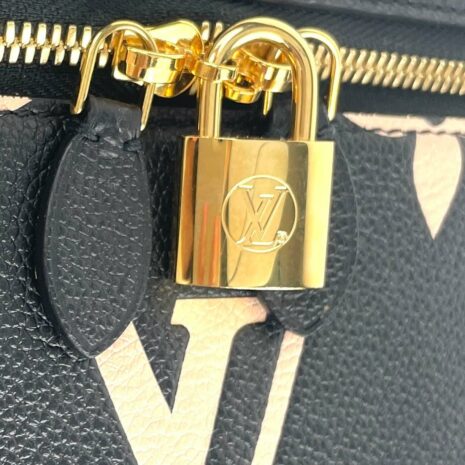 0-4_6c6267f0-f2eb-4a49-9ae0-4de4749cbb3a