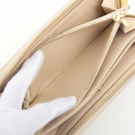 10_1746d31a-5c29-488f-b183-82e12402f699 10_1746d31a-5c29-488f-b183-82e12402f699