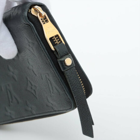 13_0cad4afb-f5db-4631-98ae-b40c0fb79346 13_0cad4afb-f5db-4631-98ae-b40c0fb79346