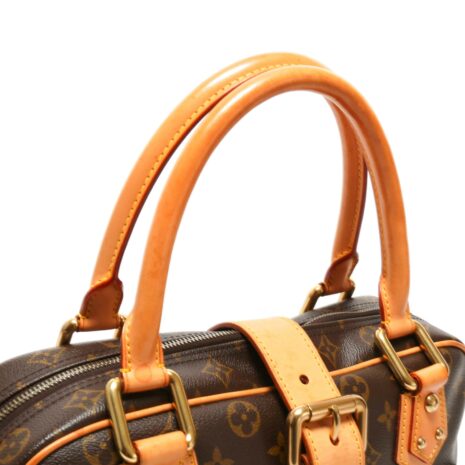 142A1190_052f70bf-5e96-474c-875c-688198596bbd