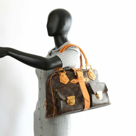 142A1201_f73f7660-e978-416c-81cf-bd7821817e9f