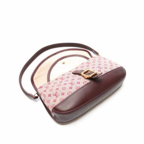 142A3774_1f990307-93d6-4d41-9812-4f34232c44cc 142A3774_1f990307-93d6-4d41-9812-4f34232c44cc