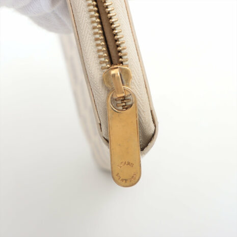 14_92f04147-a555-48da-a9b0-1680e7589226 14_92f04147-a555-48da-a9b0-1680e7589226