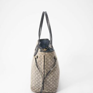 LV Neverfull MM in Navy Blue Monogram Canvas