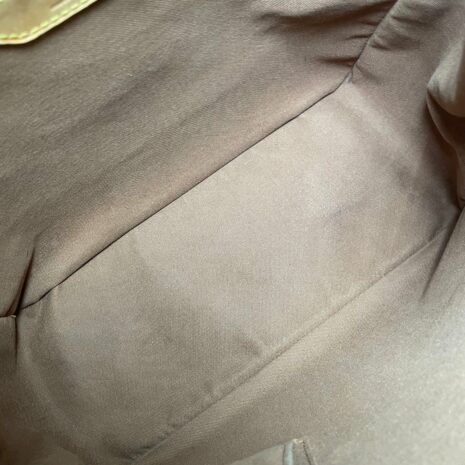 21B8D693-AF40-4583-9F48-3FF60FE1F9E0_70bd5a0d-5d3e-4e2b-a74c-403087a0a1b7