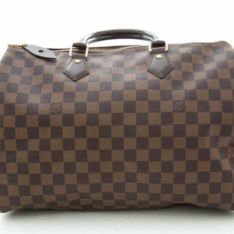 26e66b58a58fb05d966555a378ebdd87